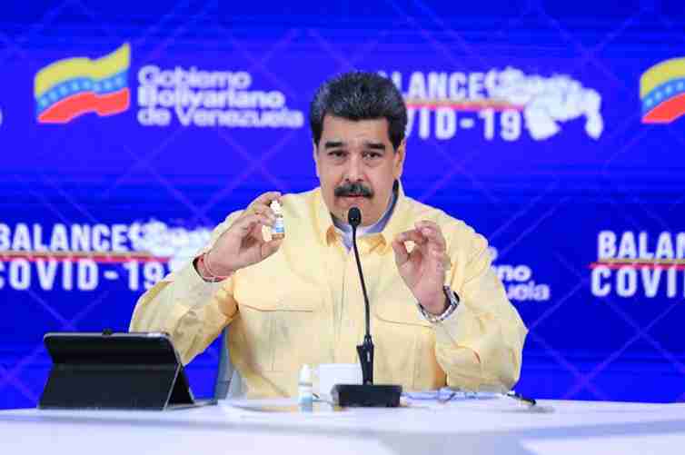 Carvativir, las “goticas milagrosas” de Maduro contra el coronavirus