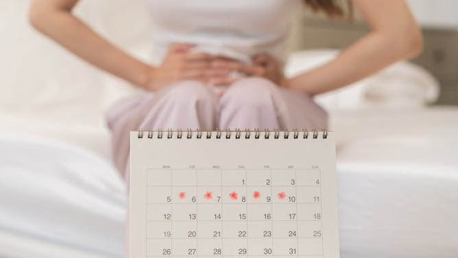 Hay alimentos que podrían adelantar la primera menstruación