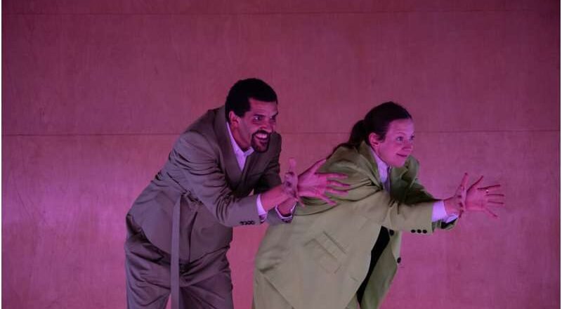 Un estudio sugiere que una actuación de danza en vivo sincroniza las ondas cerebrales