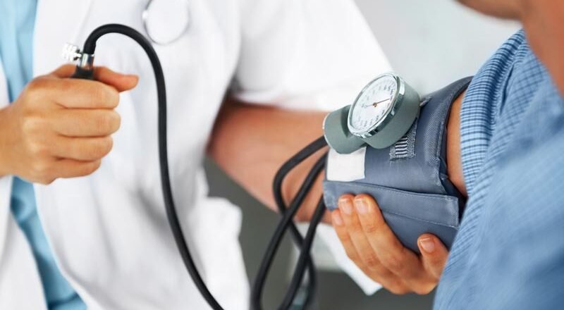 ❤️ Hipertensión arterial: la “enemiga silenciosa” que aumenta el riesgo cardiovascular