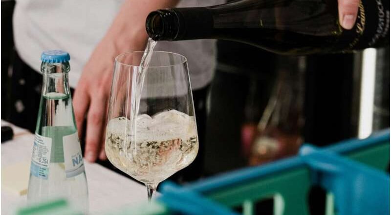 Por qué perder peso o reducir el consumo de alcohol no siempre es lo mejor después de una enfermedad