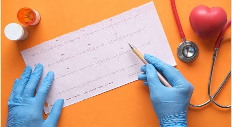 El seguimiento domiciliario de pacientes con insuficiencia cardíaca podría beneficiar a mujeres y pacientes más jóvenes 
