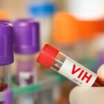 Descubren un anticuerpo con resultados prometedores ante casi todas las variantes del VIH: cómo funciona