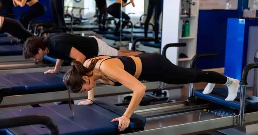 Pilates: cuándo comienzan a notarse los cambios en postura, flexibilidad y bienestar