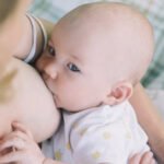 Diálogo microbiano: así se comunican la madre y el bebé a través de la leche