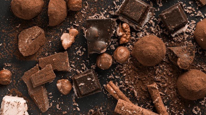 Cómo aprovechar los polifenoles del vino o el chocolate sin consumir ni vino ni chocolate