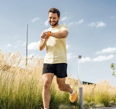 El ejercicio regular que podría retrasar el envejecimiento cerebral en la mediana edad