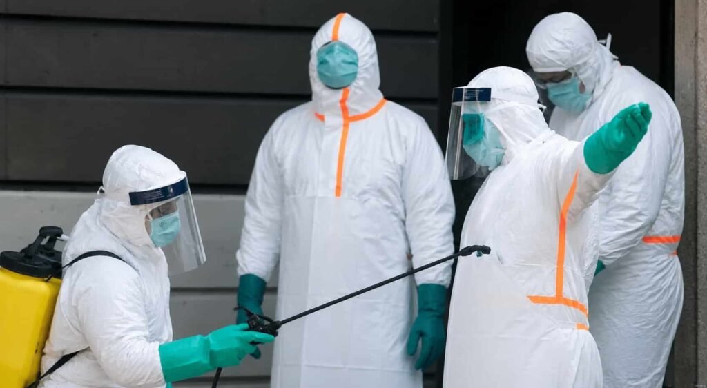 Francia confirma su primer caso de ébola en un médico llegado de RDC