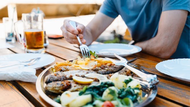 Por qué debemos tener especial cuidado con las intoxicaciones alimentarias durante las olas de calor