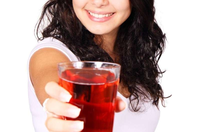 El jugo de arándano rojo muestra efectos contra la placa dental